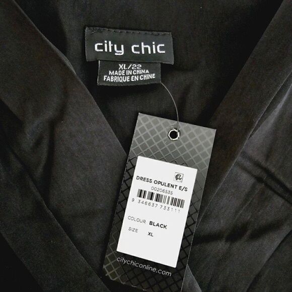 New! City Chic Opulent Faux Wrap Elbow Sleeve Black Midi Dress - Picture 14 of 15